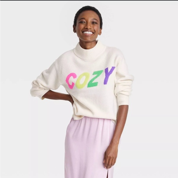 A new day COZY Graphic mock neck sweater - Picture 1 of 5